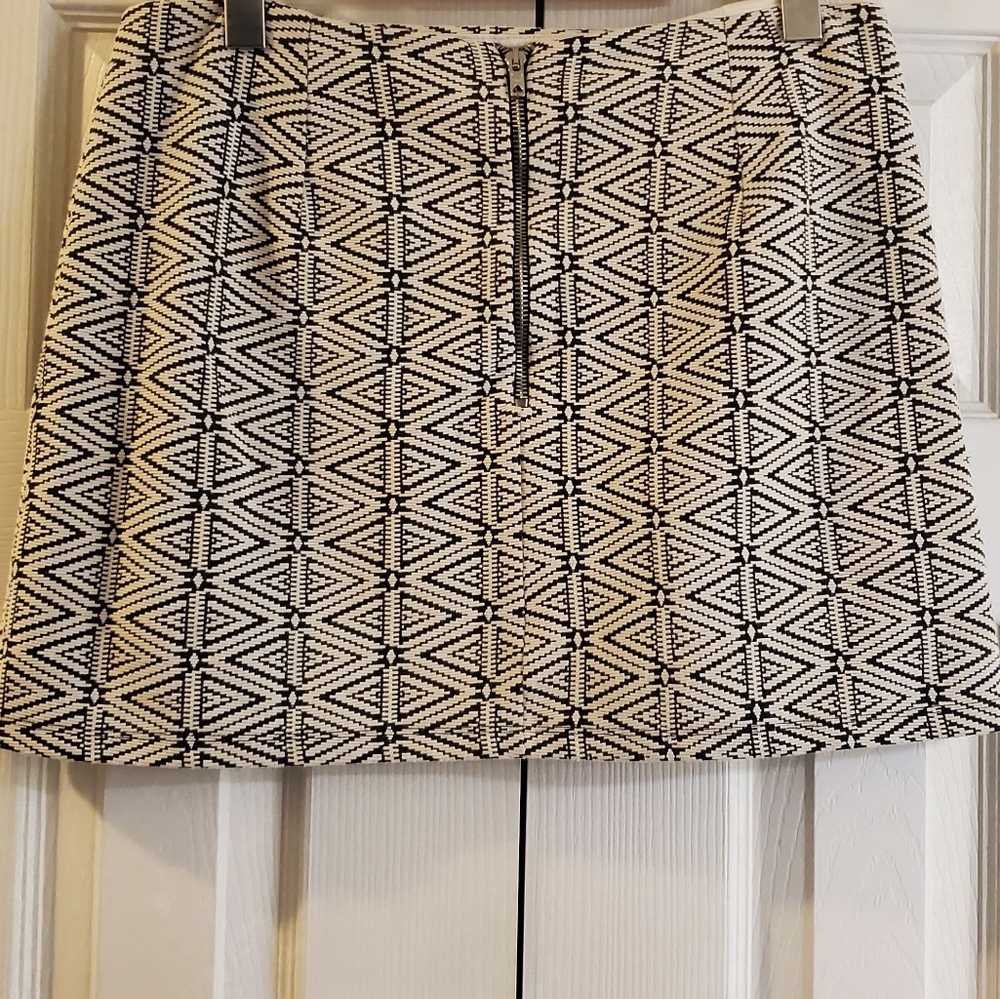 TOPSHOP Skirt size 8
